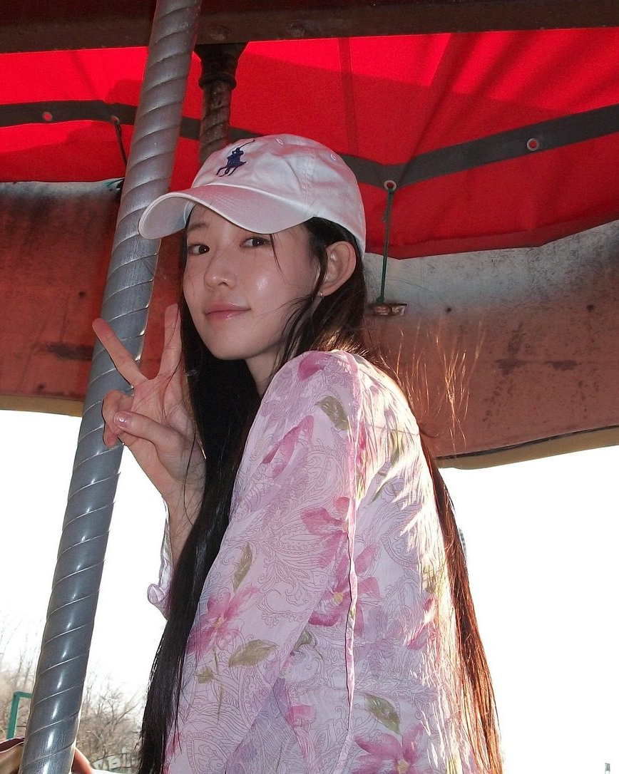 화사한 무드🌷플라워 패턴 코디 이미지2