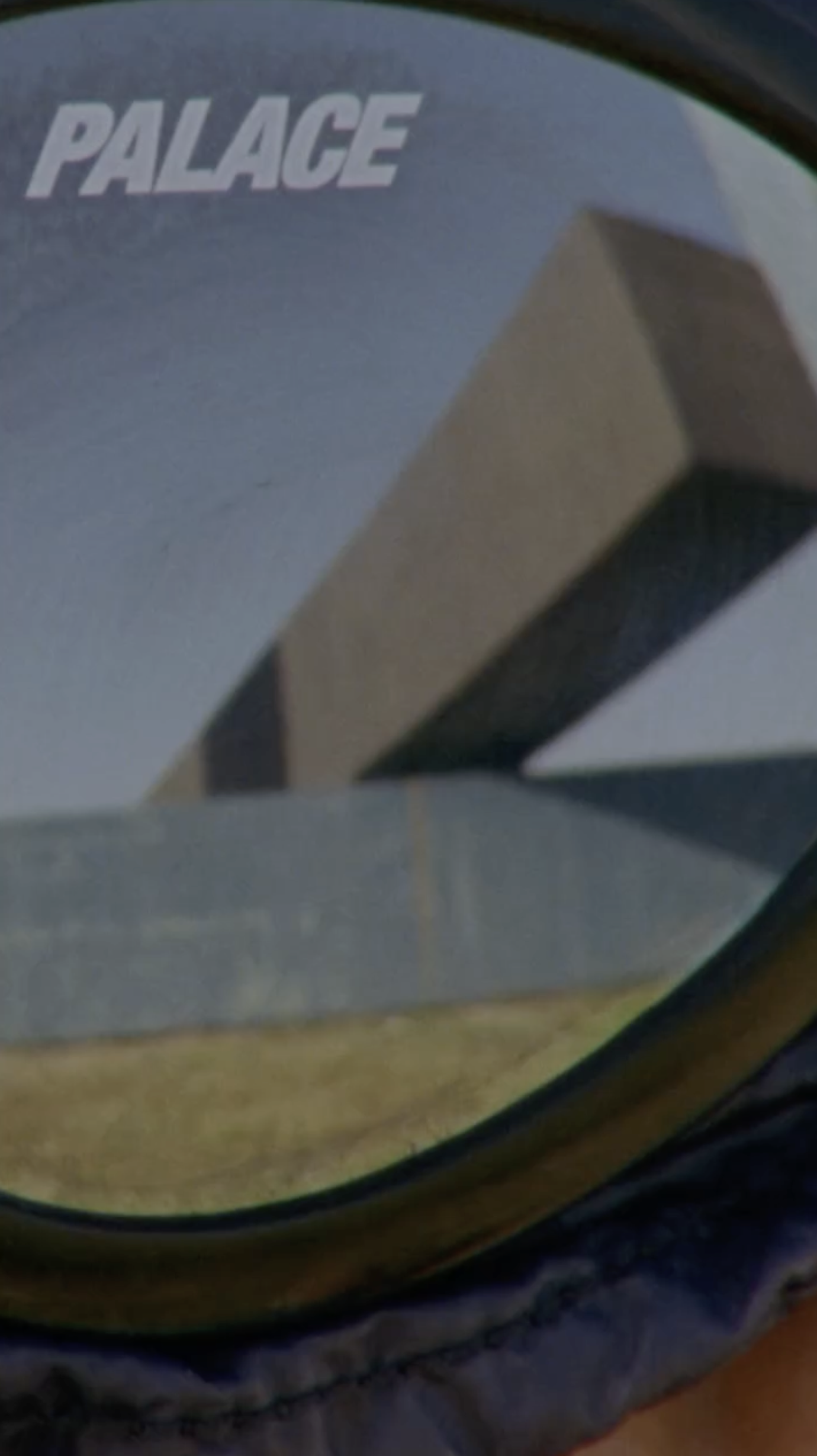 팔라스 x CP컴퍼니?!👀

영국 스트리트웨어의 대표주자 팔라스와 이탈리아 테크웨어의 전설 씨피 컴퍼니가 만났습니다

짧은 영상으로 공개된 그들의 티져를 직접 확인해보세요. 이미지