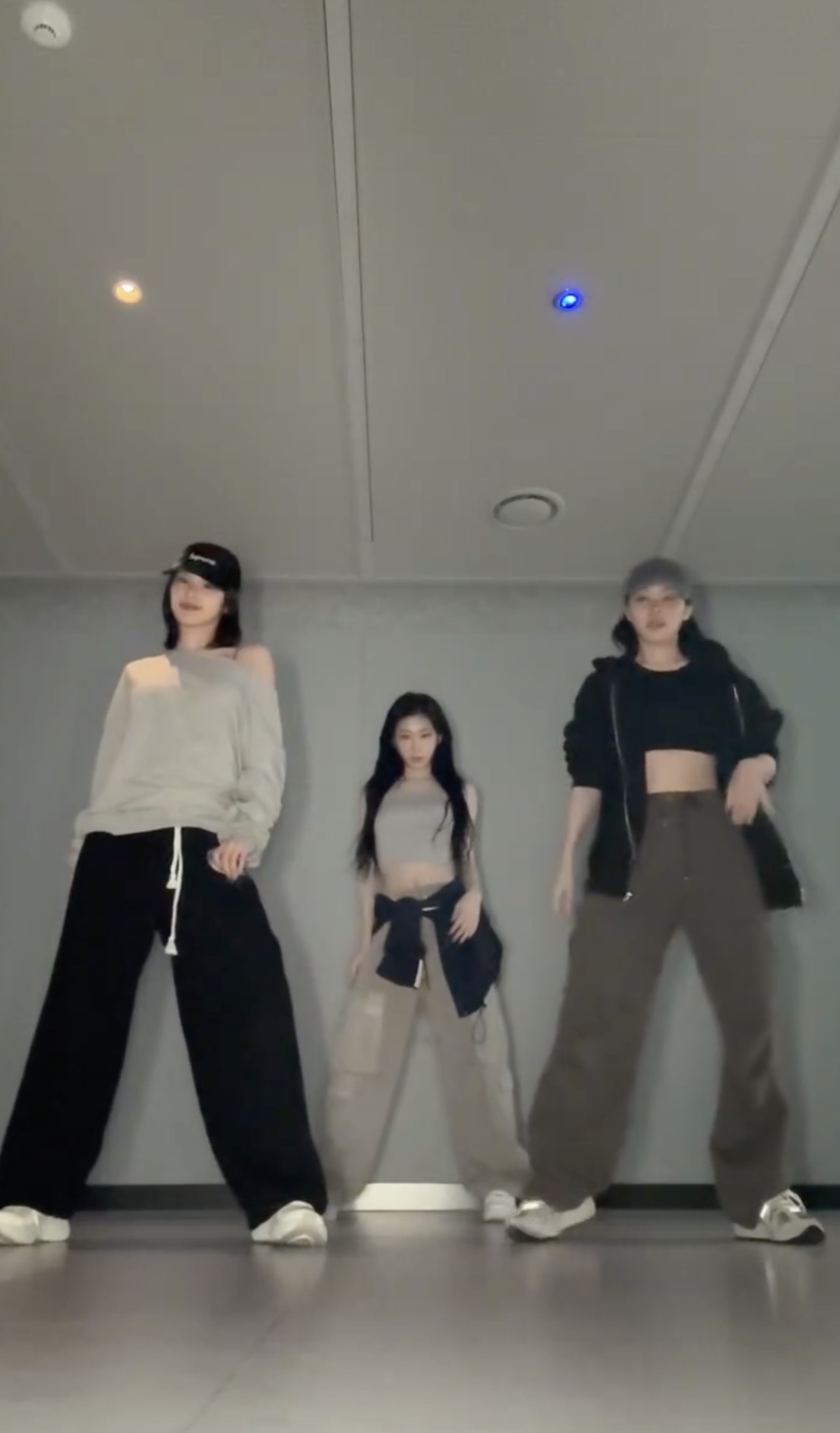 춤수저들이 말아주는 라잌 제니❤️ 이미지