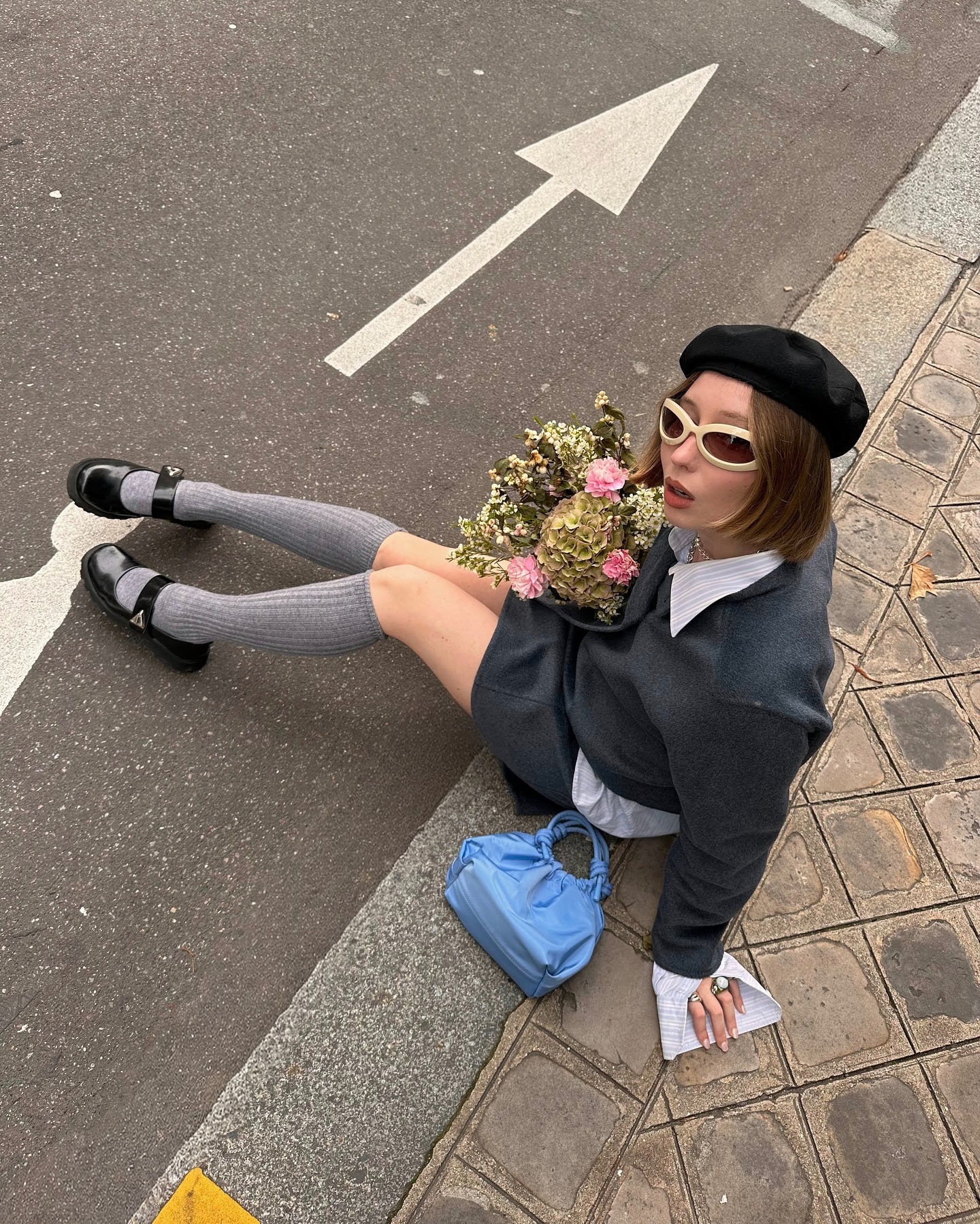 다리가 허전할 땐 니삭스 포인트🧦 이미지2