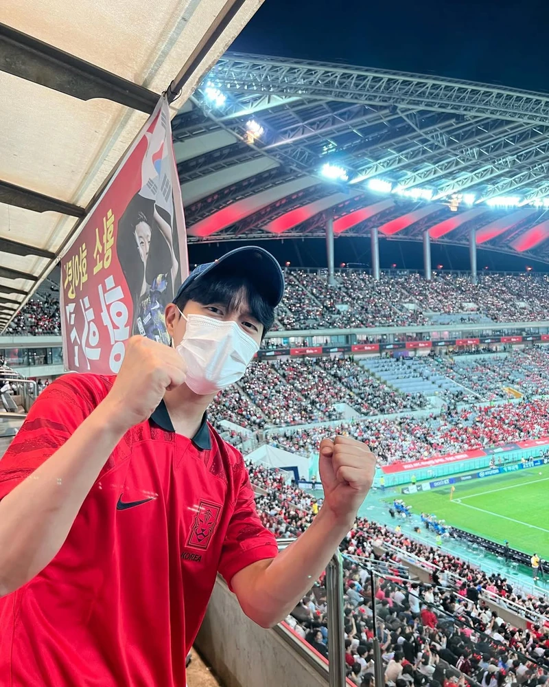 축구유니폼은 윤두준처럼⚽️ 이미지8