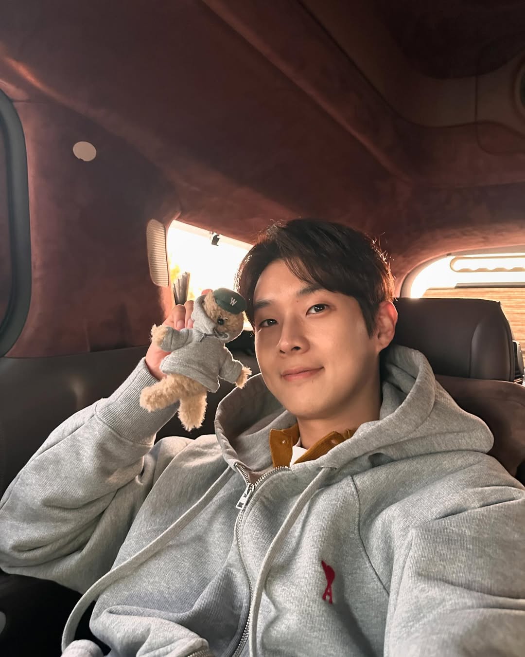 꾸안꾸엔 후드집업🛏️ 이미지