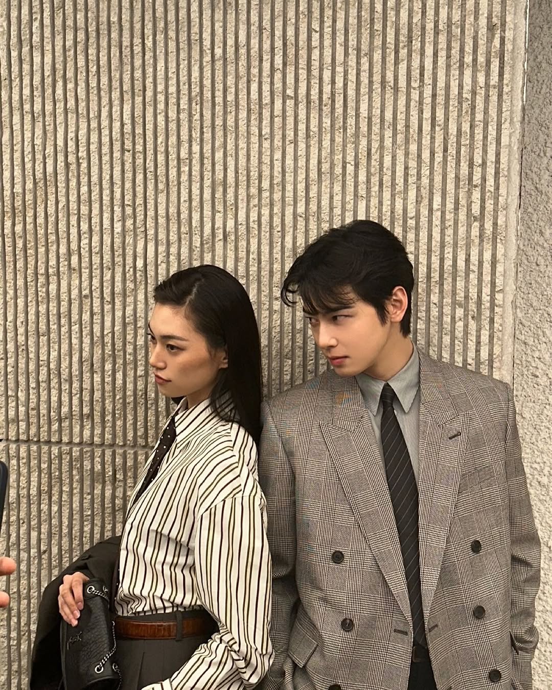 이 조합 뭔데 설레지..🖤
생 로랑 행사장 속 장꾸 모먼트💕차은우 X 김도연 이미지2