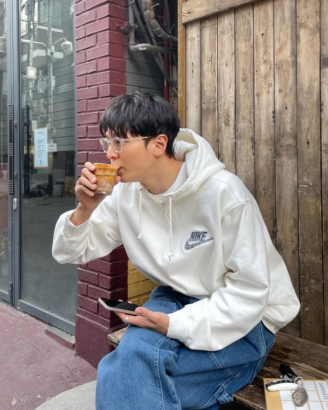 후드에 청바지면 됨👻 이미지1