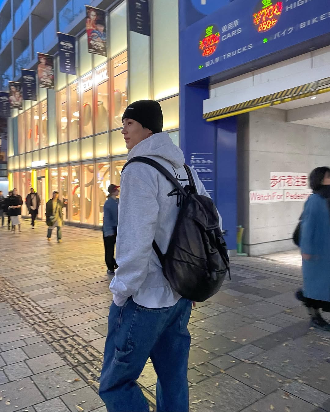 후드에 청바지면 됨👻 이미지8