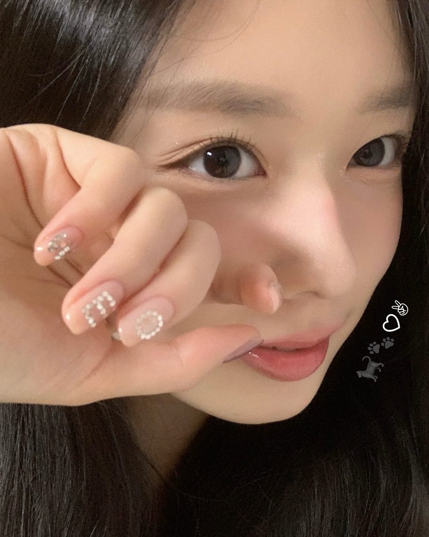 귀여운 네일하기 딱 좋은 날💅 이미지6