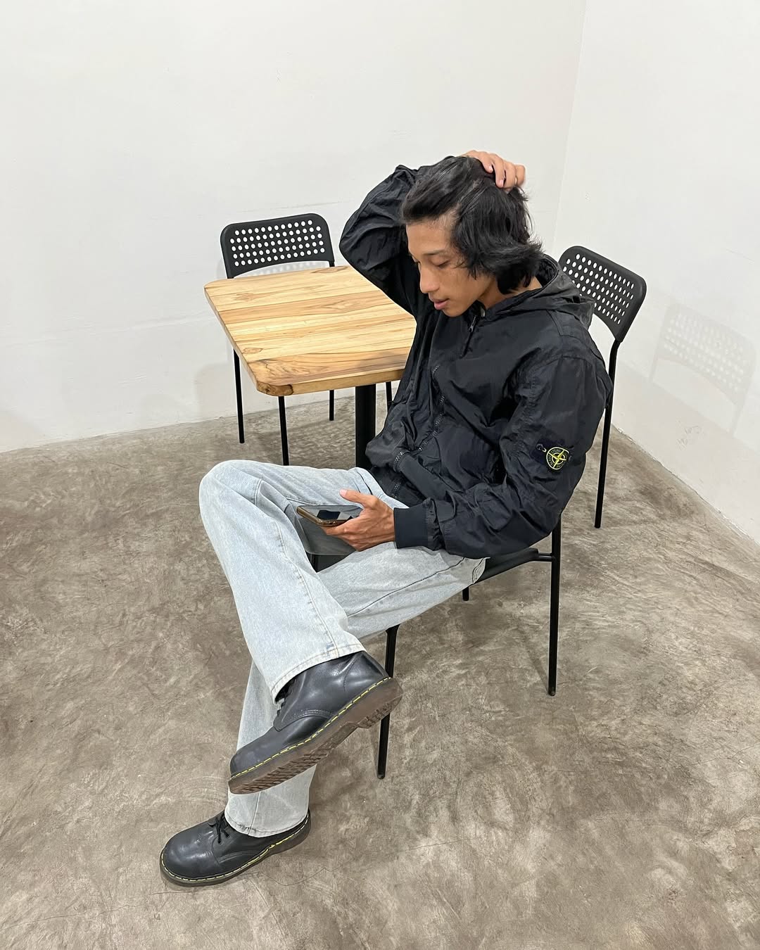 야무진 돌섬 바람막이🧭 이미지