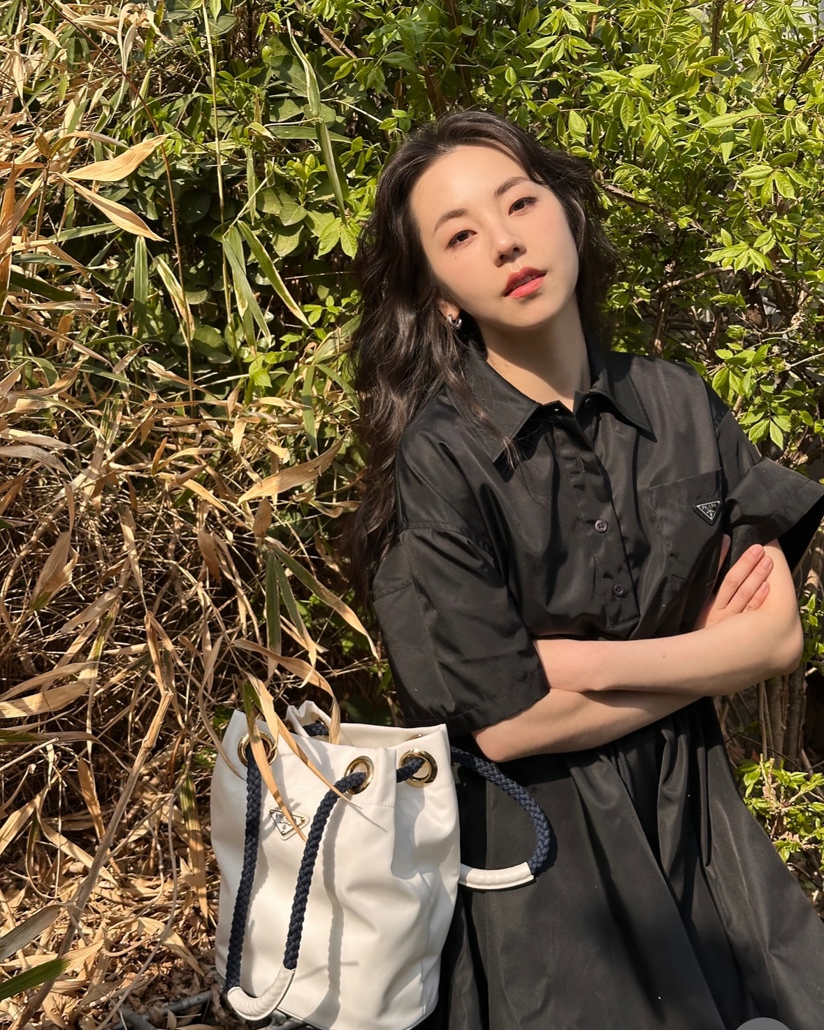 세련된 블랙 하객룩🖤
블랙 원피스 하나면 코디 끝✨ 이미지4