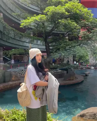 슬슬 준비하는👚프린팅 반팔티
과하지 않은 프린팅으로 포인트 주기✔️ 이미지