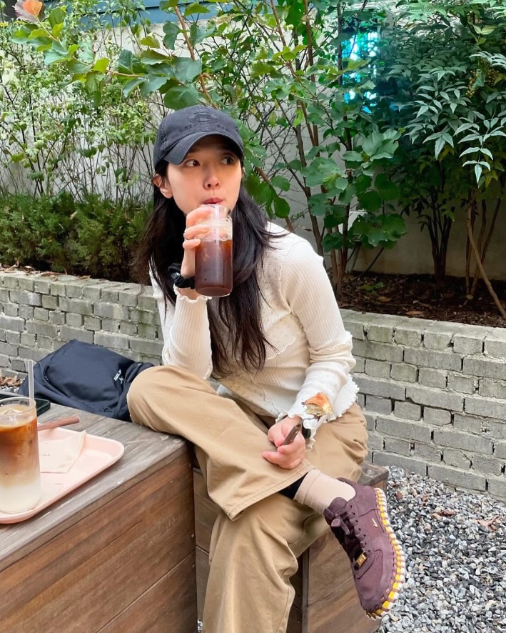 꾸안꾸 정석 베이지색 팬츠🤎 이미지2