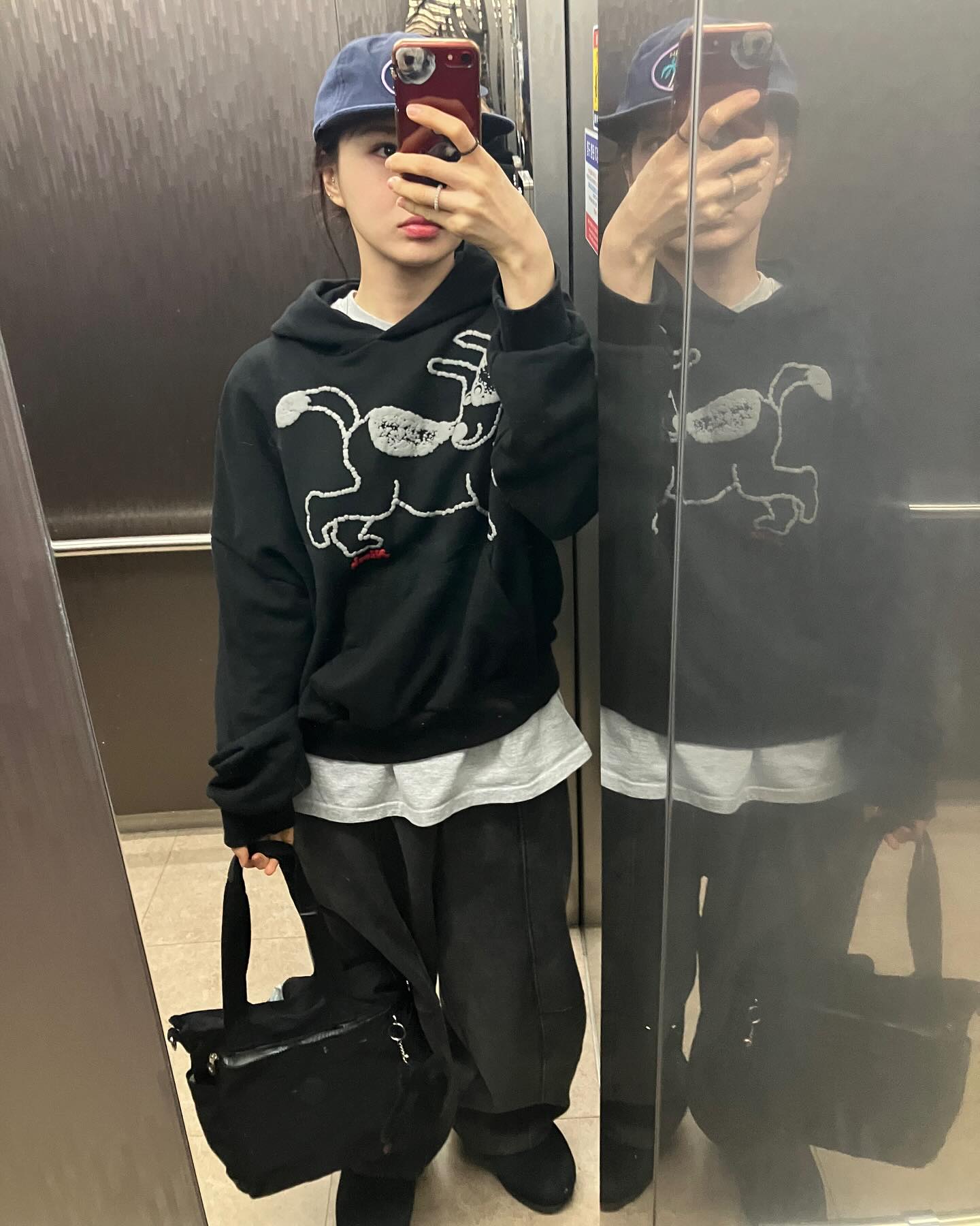 숨겨진 패션 강자 브브걸 유나🖤
꾸안꾸 힙st 여친룩은 이렇게 참고해봐✨ 이미지