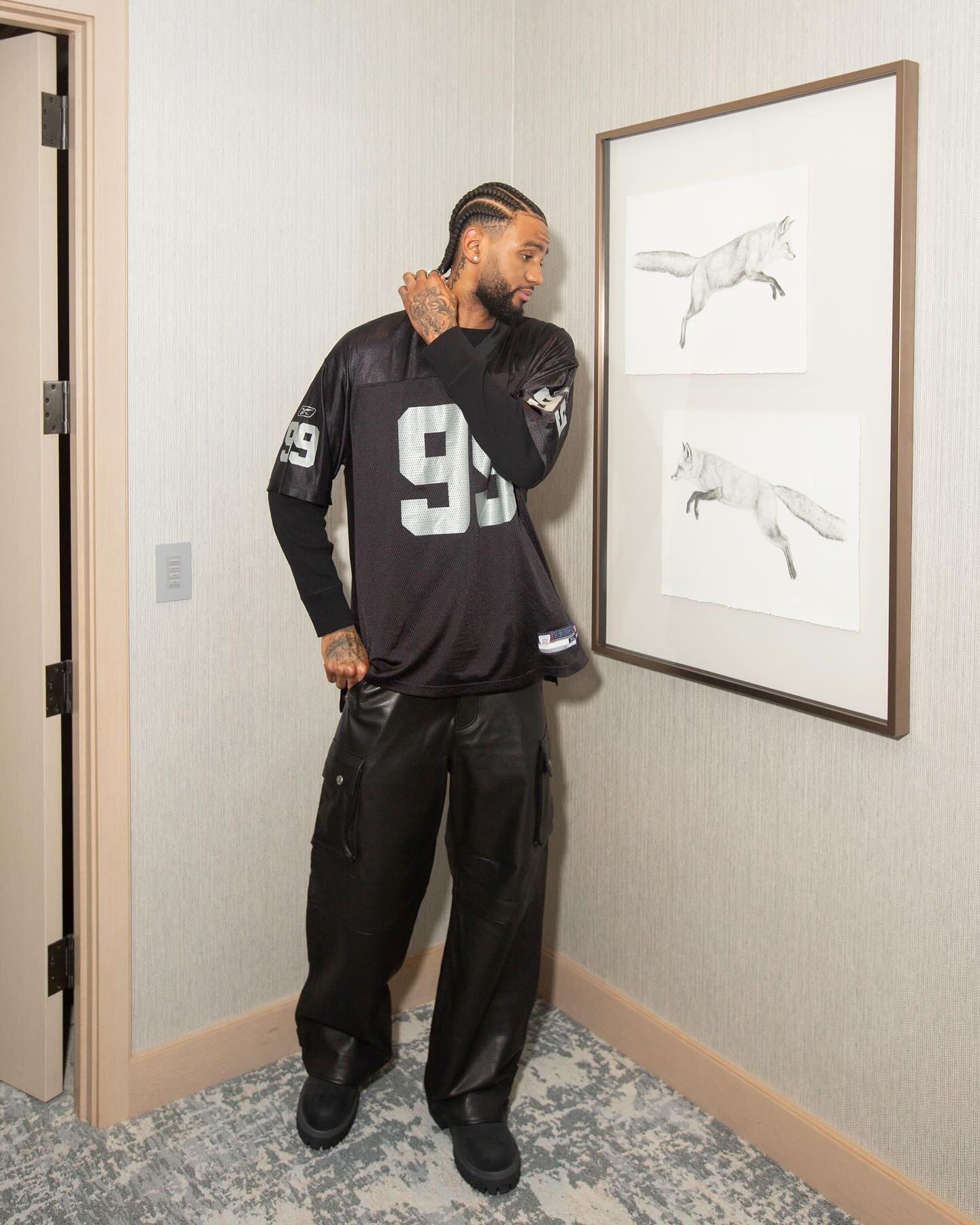 니킬 알렉산더-워커, 농구선수가 옷을 이렇게 잘입을수가🏀😎 이미지5