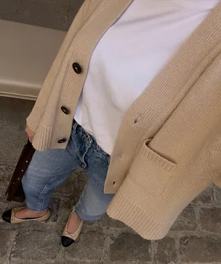 요즘 날씨엔 두께감 적당한 가디건🤍 이미지