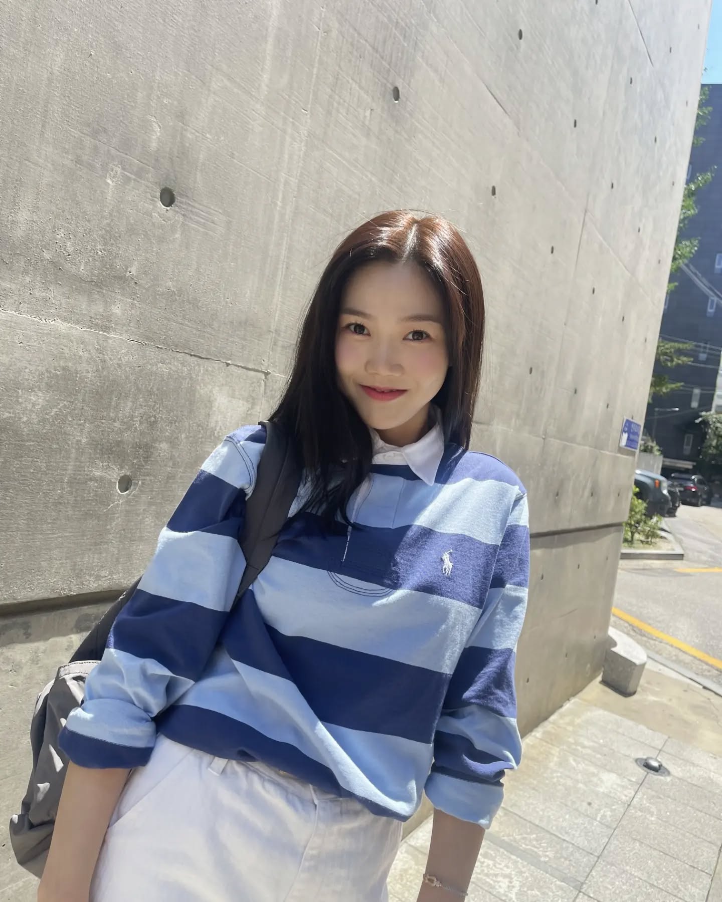 지금 입기 딱🩵청량무드 럭비티 이미지2