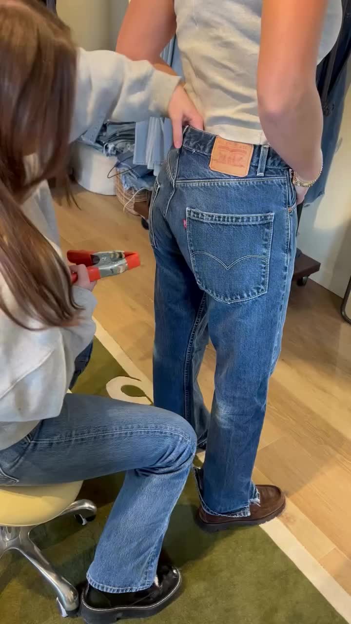 예쁜 데님 비결은💙✂️맞춤수선
곧 청바지 계속 입는데.. 싹다 예쁘게 맞추러🧡 ㄱㄱ 이미지