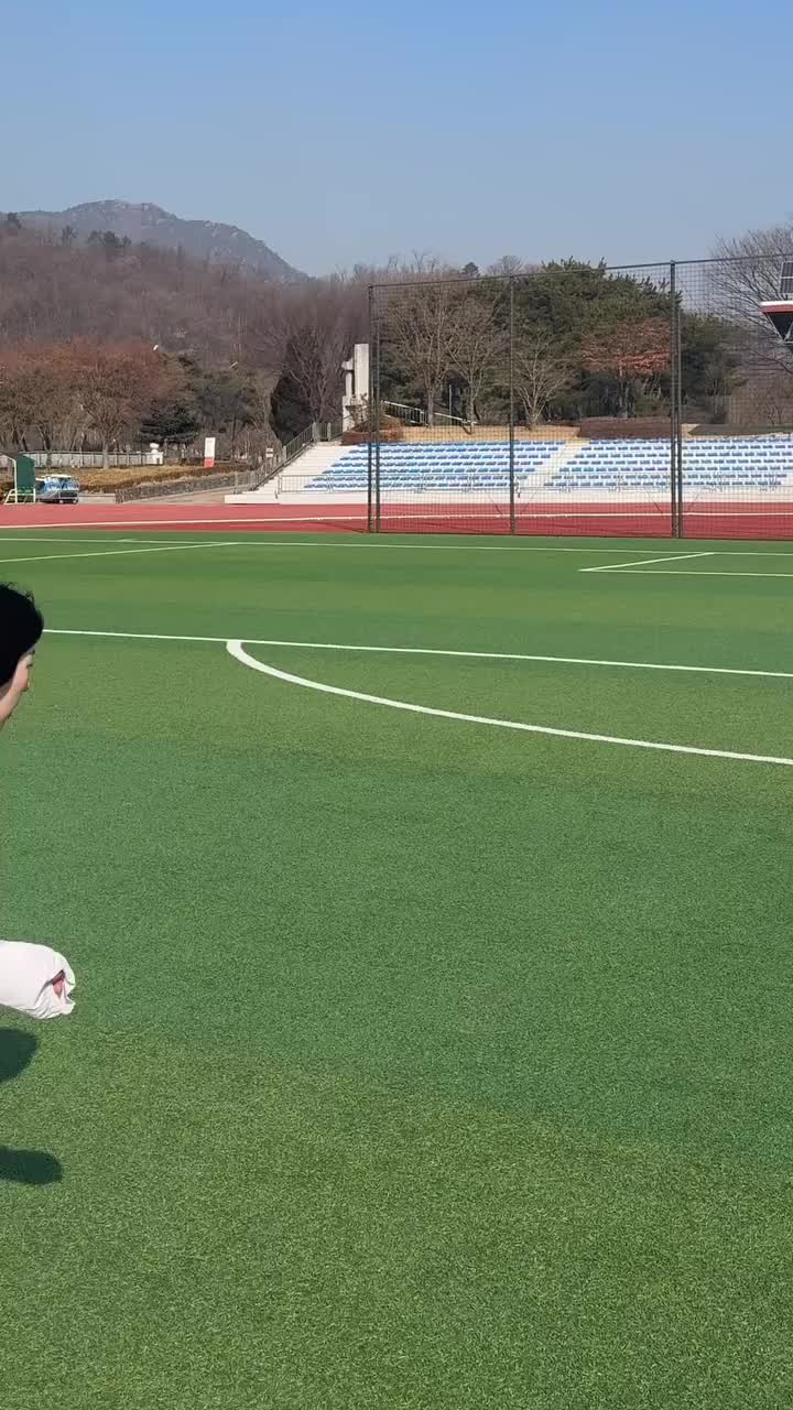무회전 이 정도 가능?⚽️🔥 이미지
