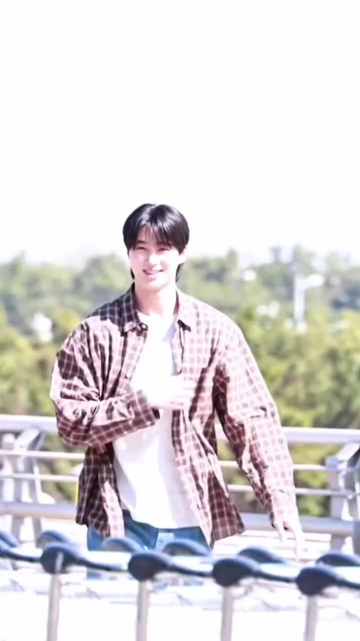 셔츠 남친룩 선물하는❤️🎁우석님 이미지