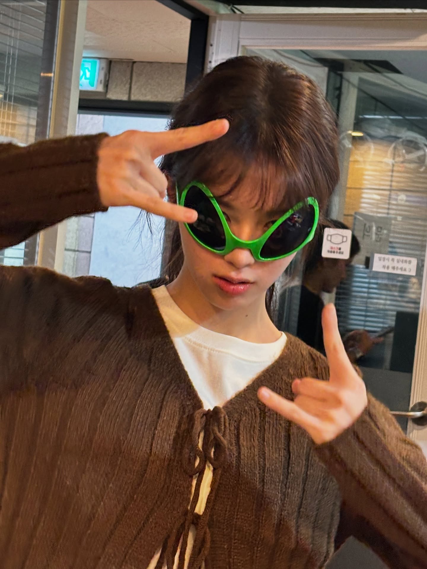 바니와 오빠들 속 대학생 노정의🐰 이미지6