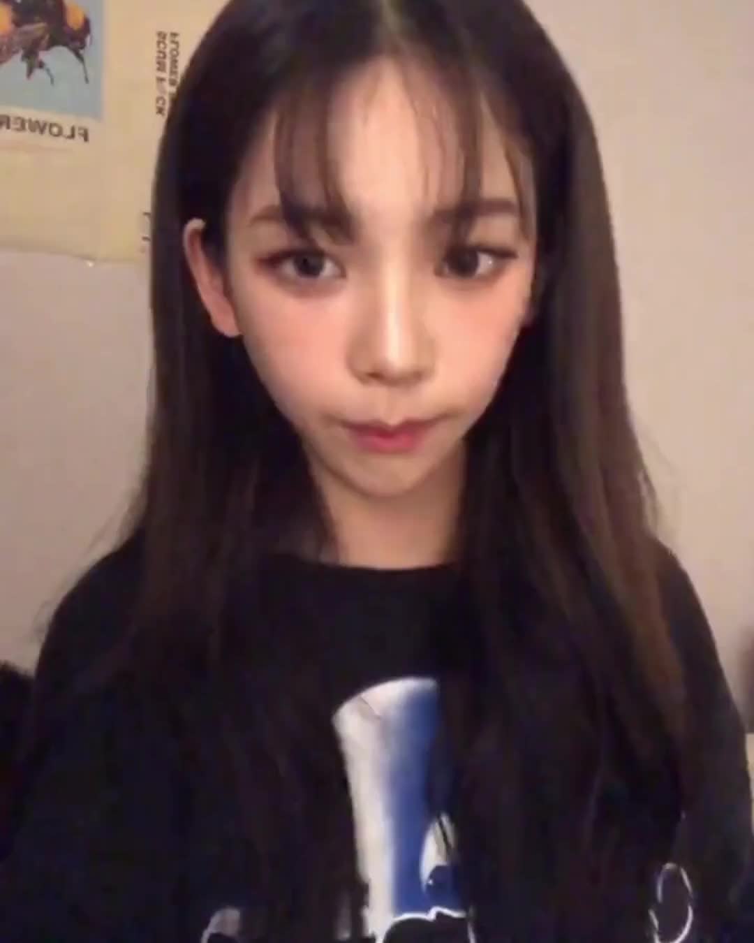 불면증 치료되는 아이돌 ASMR

요즘 유튜브에서는 아이돌 ASMR 영상이 큰 인기를 끌며 모음 영상까지 등장하고 있는데요. 그중에서도 ASMR 마니아들 사이에서 인정받는 아이돌들을 모아봤습니다. 지금 바로 슬라이드를 넘기며 감상해 보세요! ✨ 이미지