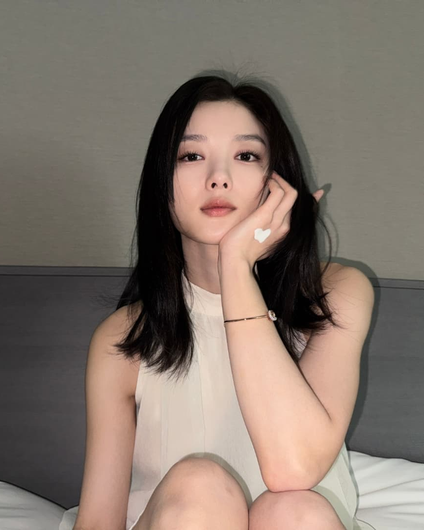 기르는 과정도 예쁜🖤미디움 헤어 이미지