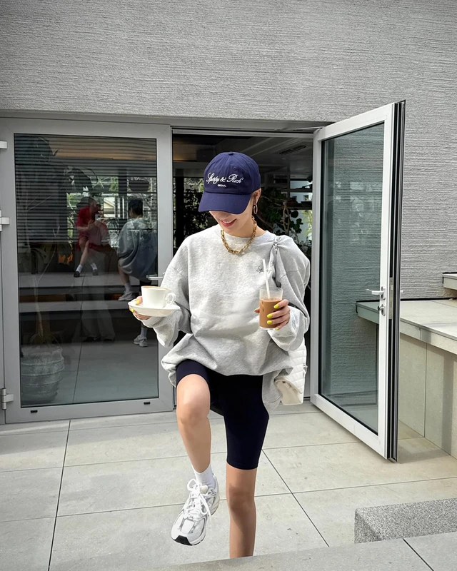 연관 토픽 이미지