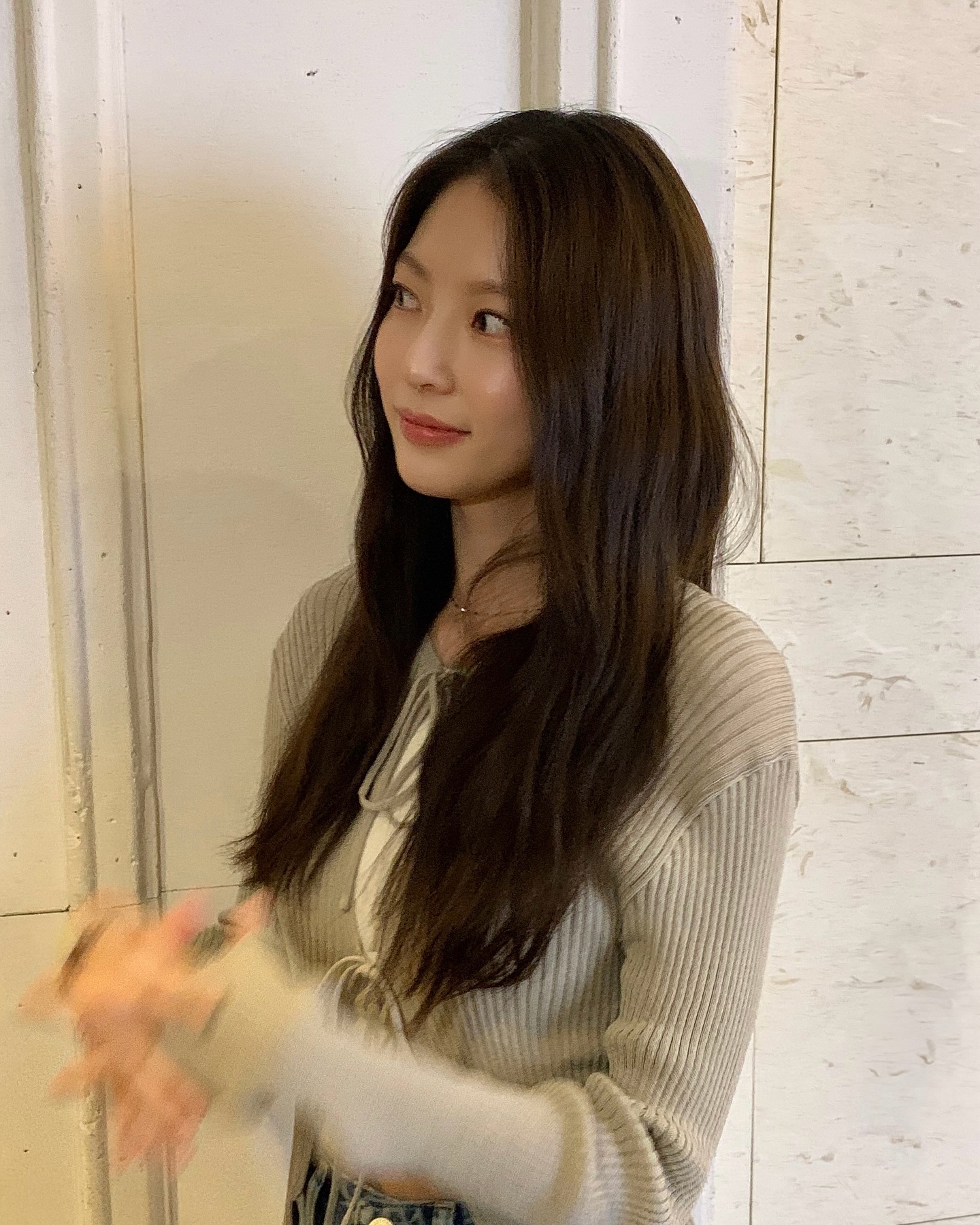 아직 쌀쌀할땐🧶가디건 입어주기 이미지9