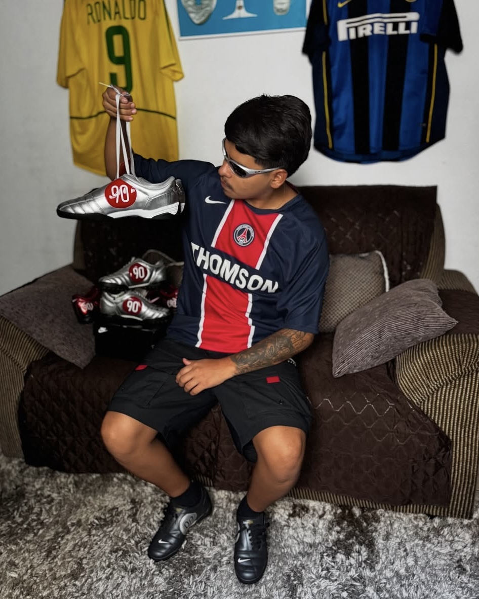 메탈릭한 나이키 토탈90⚽️ 이미지5