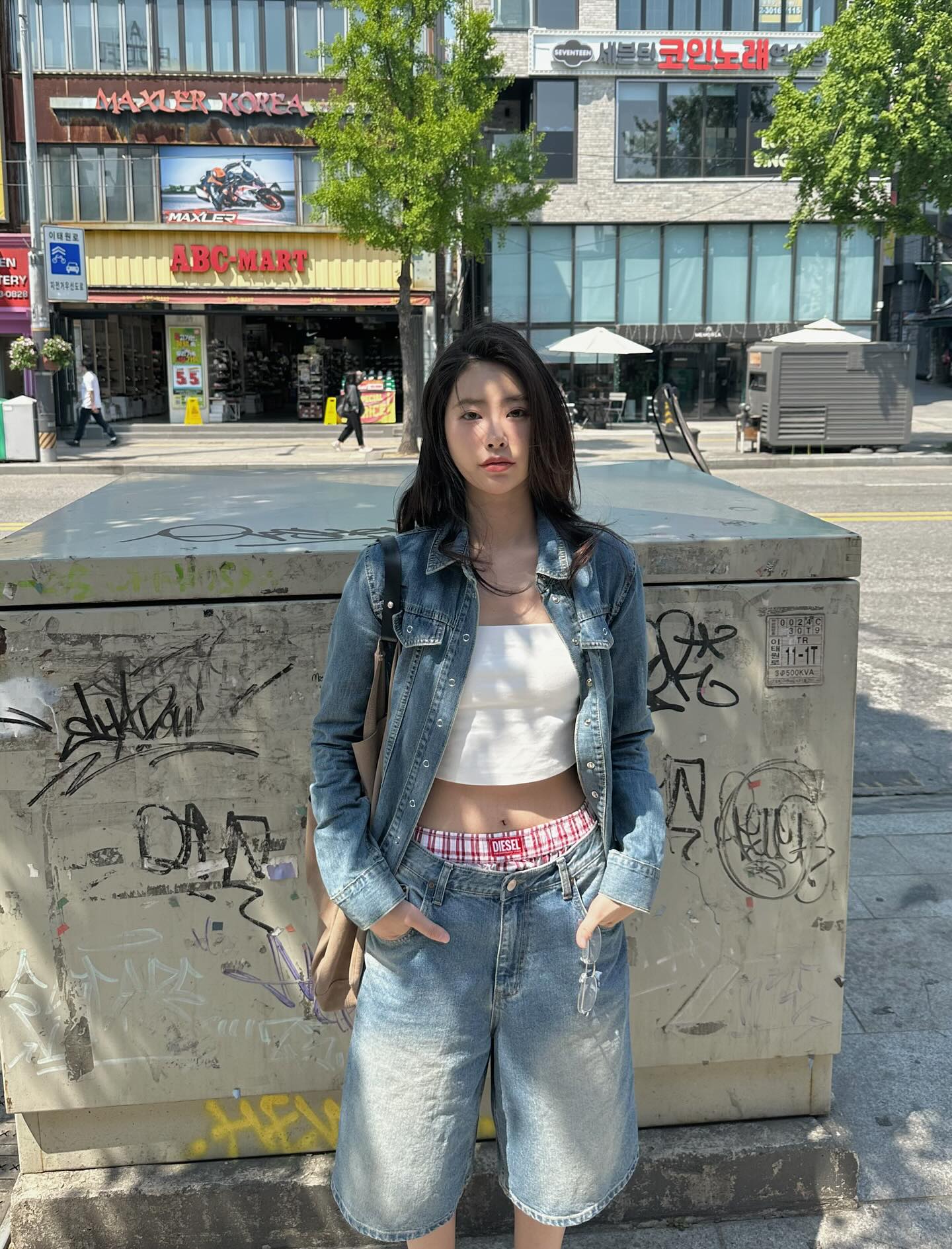 캐주얼 무드💙버뮤다 팬츠 이미지