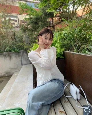 퓨어한 무드🤍💙흰청 스타일링 이미지