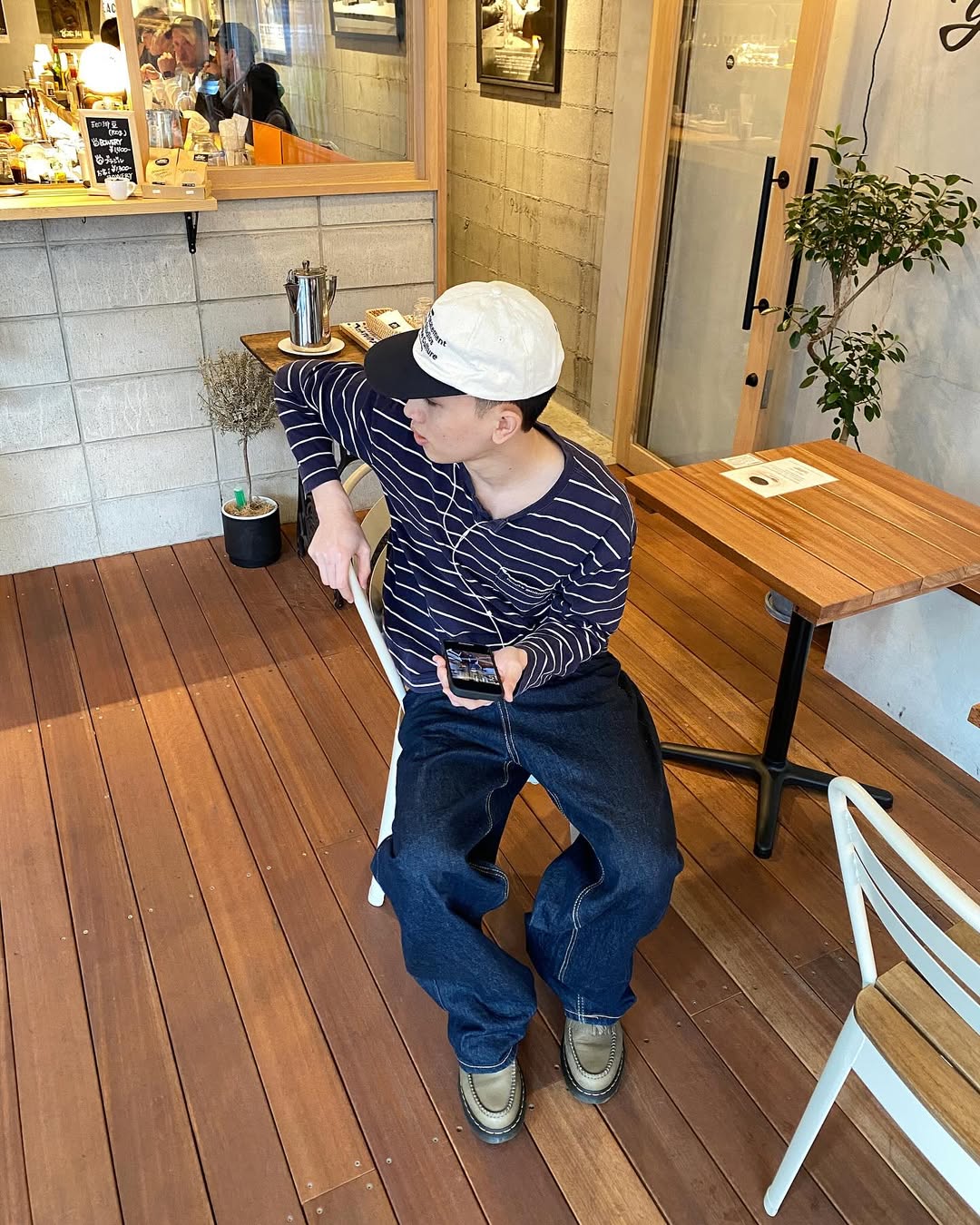 간단하게 스트라이프 긴팔☕️ 이미지