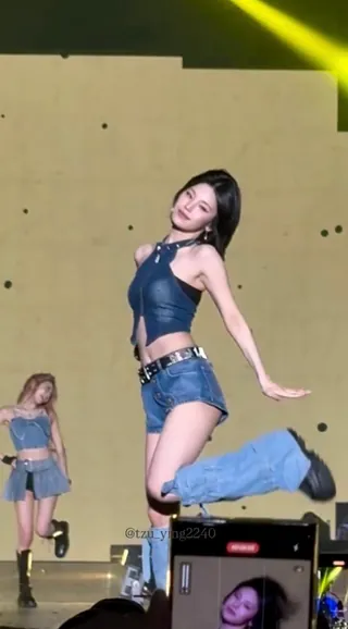 요즘 헤메 극 전성기💙있지 예지 이미지