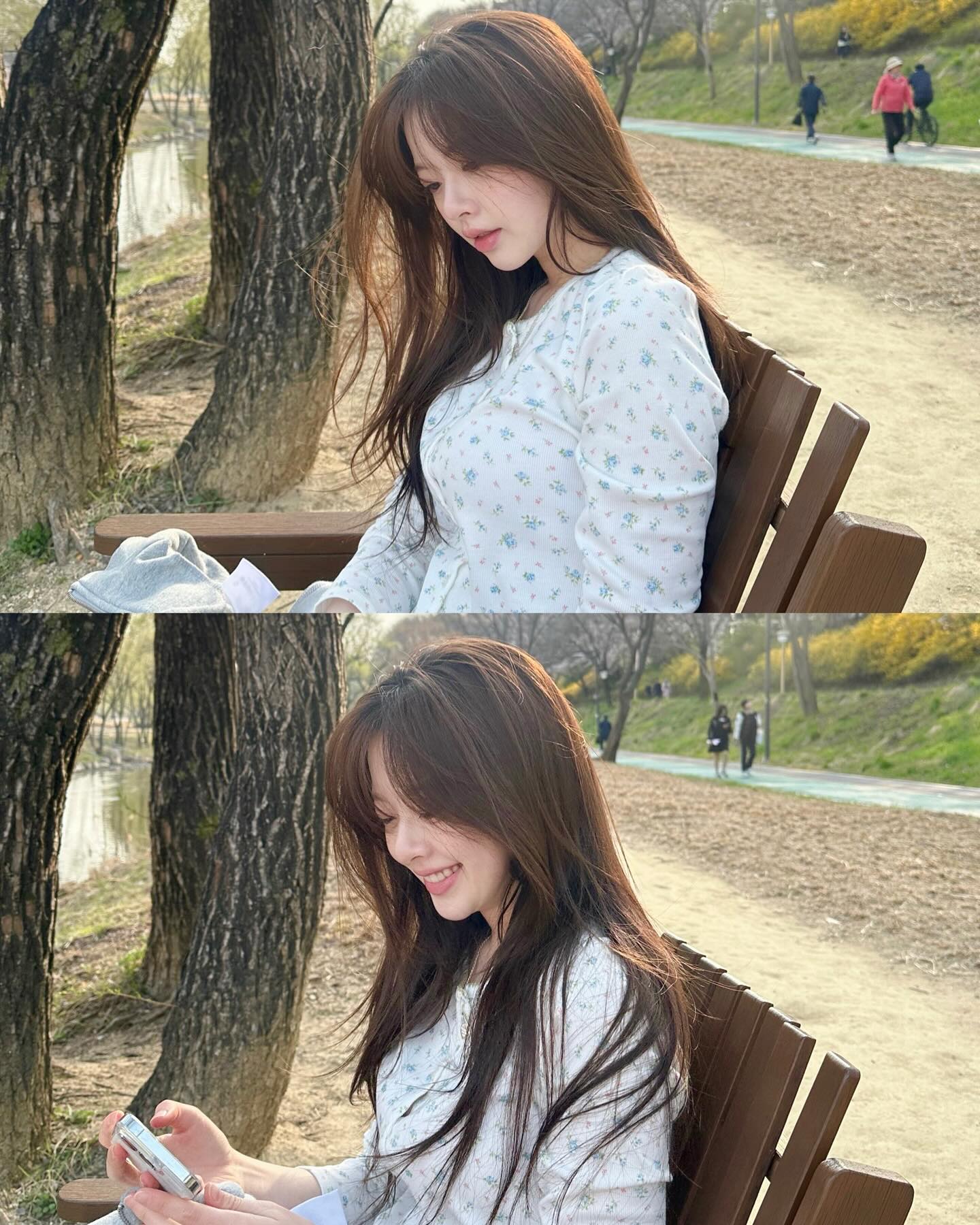 한 끗 차이는 포인트템으로 완성🐆

평소 옷 잘 입는 셀럽들은 강렬한 패턴도 자신만의 색깔로 자연스럽게 녹여 내는데요. 옷은 물론 비키니, 스카프, 모자처럼 다양한 아이템에도 활용할 수 있는 패턴들! 슬라이드를 넘겨, 셀럽들이 선택한 트렌디한 패턴 스타일링을 확인해 보세요.✨

1. 레오파드
2. 도트
3. 잔꽃무늬
4. 카모플라주 이미지