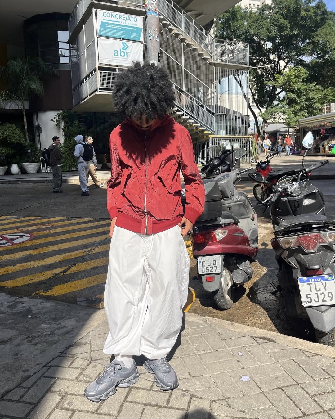 스트릿 맛 가득한 뉴발2000👟 이미지9