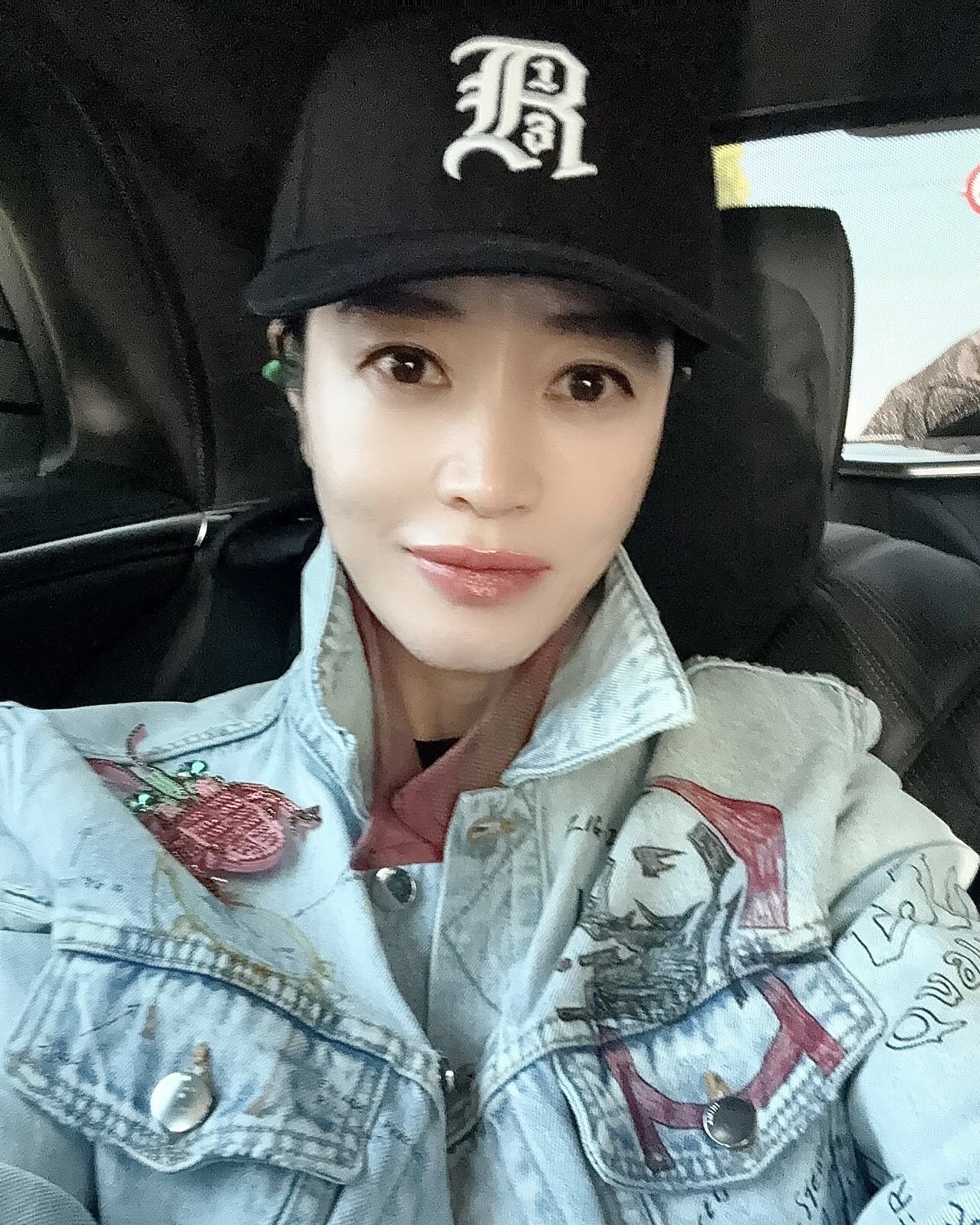 얼굴 여백이 제로 수준❤️김혜수 이미지5