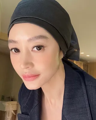 얼굴 여백이 제로 수준❤️김혜수 이미지