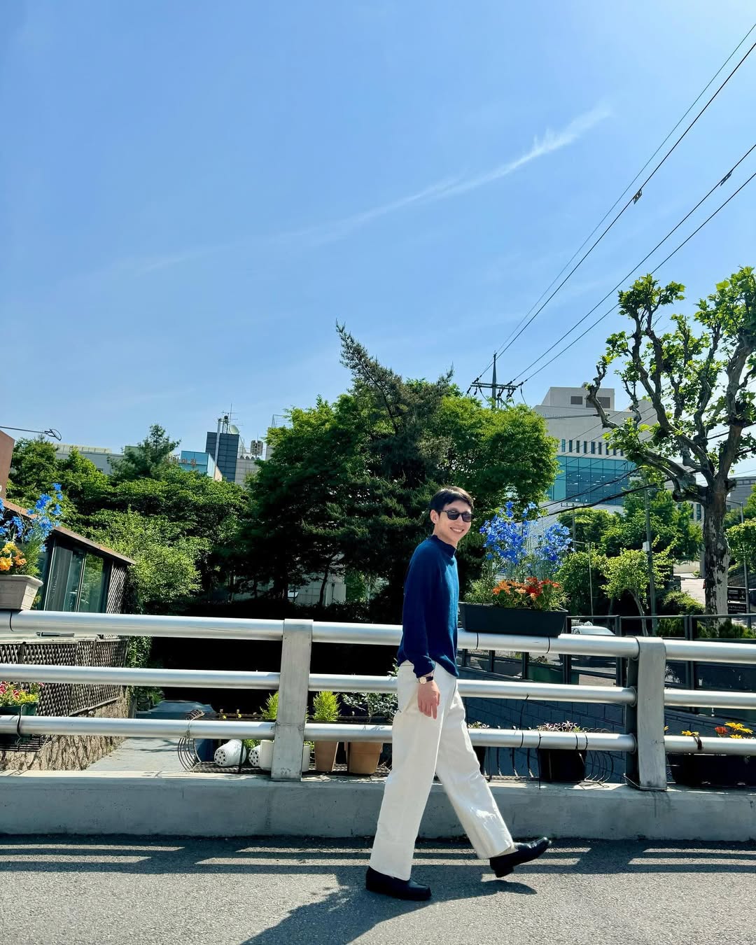흰바지 걍 이렇게🐣 이미지8