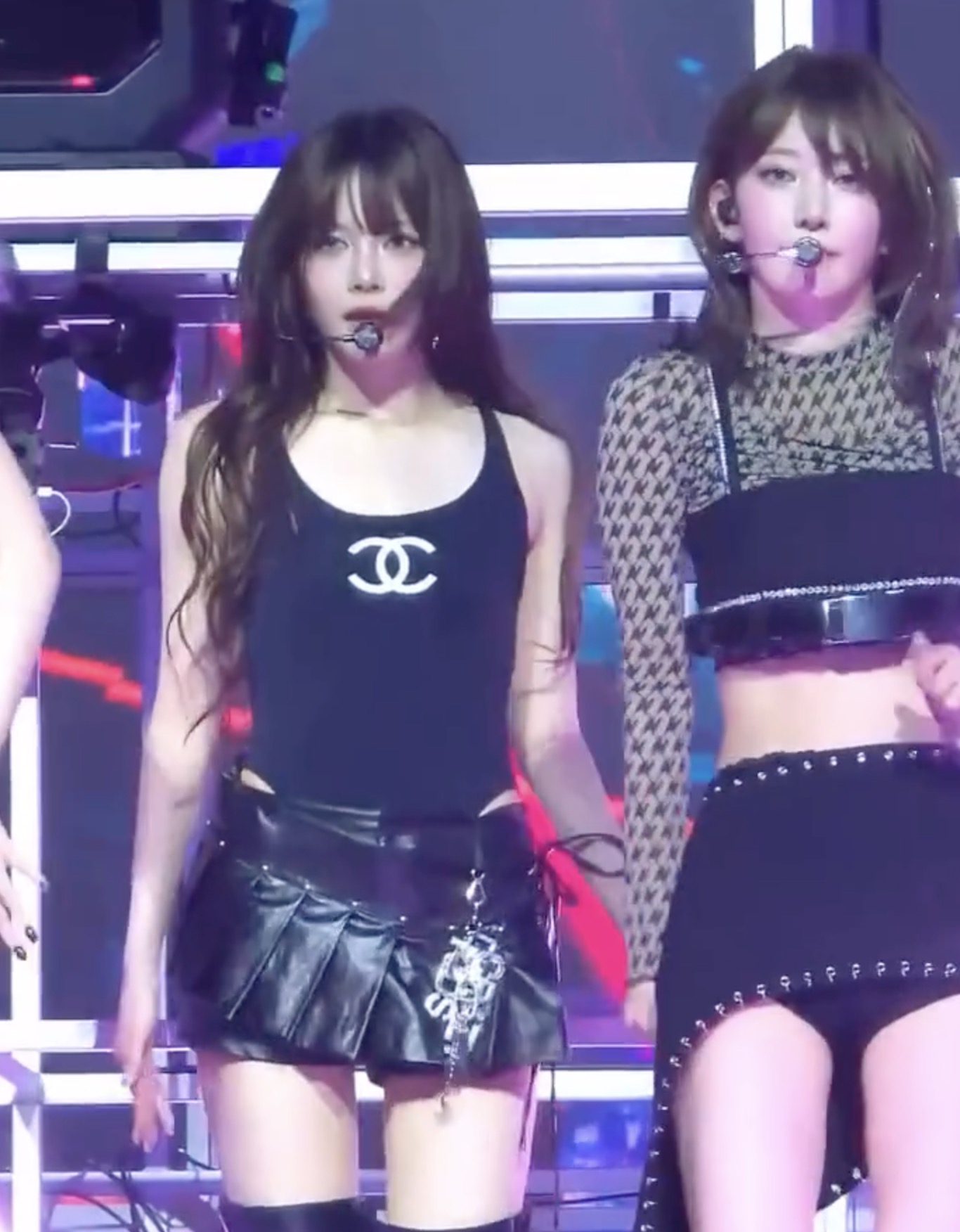 나시 스타일링의 정석✨홍은채
브랜드 나시 하나로 끝내는 여름 코디🖤 이미지