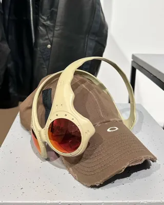 아이코닉한 피에트X오클리🕶️ 이미지