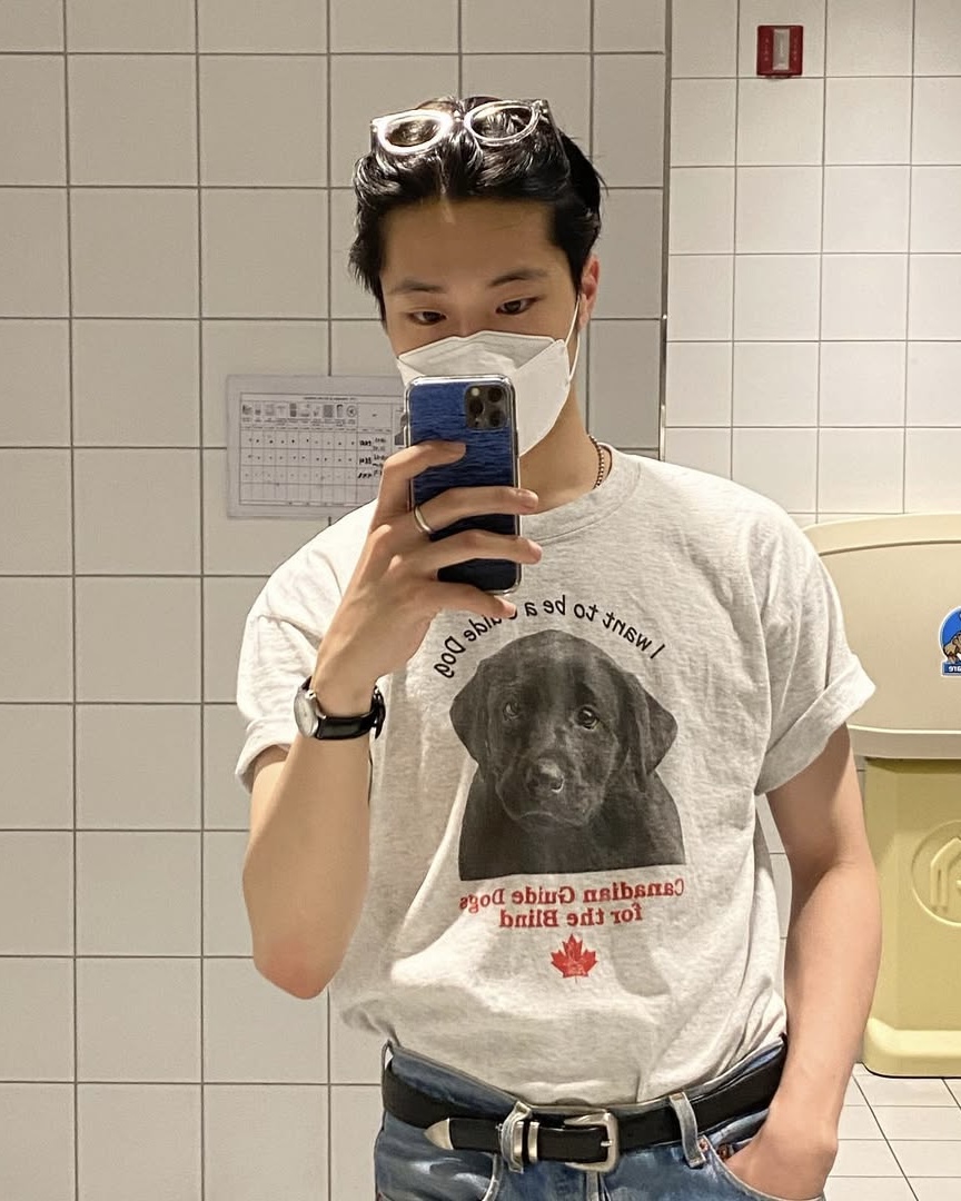 무심하게 티셔츠 넣어 입기👻 이미지4