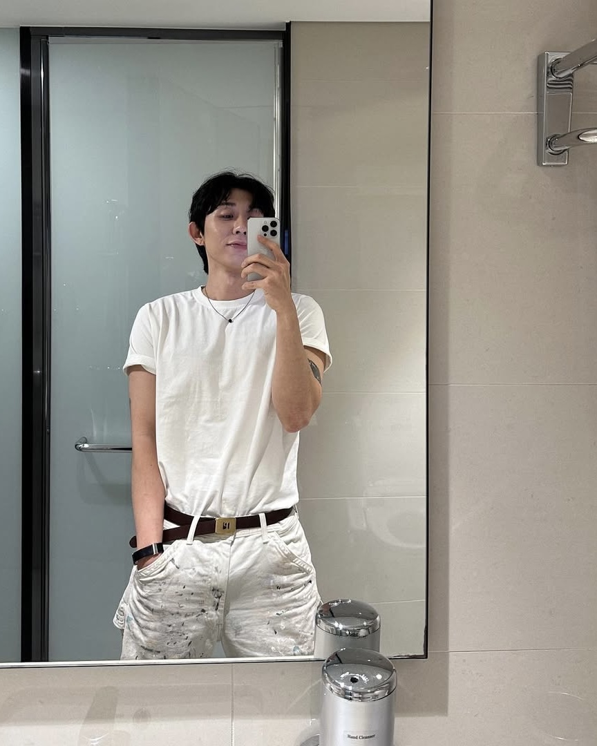 무심하게 티셔츠 넣어 입기👻 이미지6