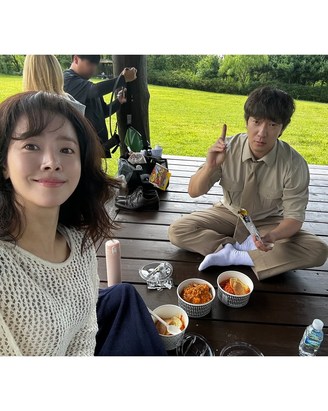 손석구 X 한지민의 부부 케미👩‍❤️‍👨 이미지6