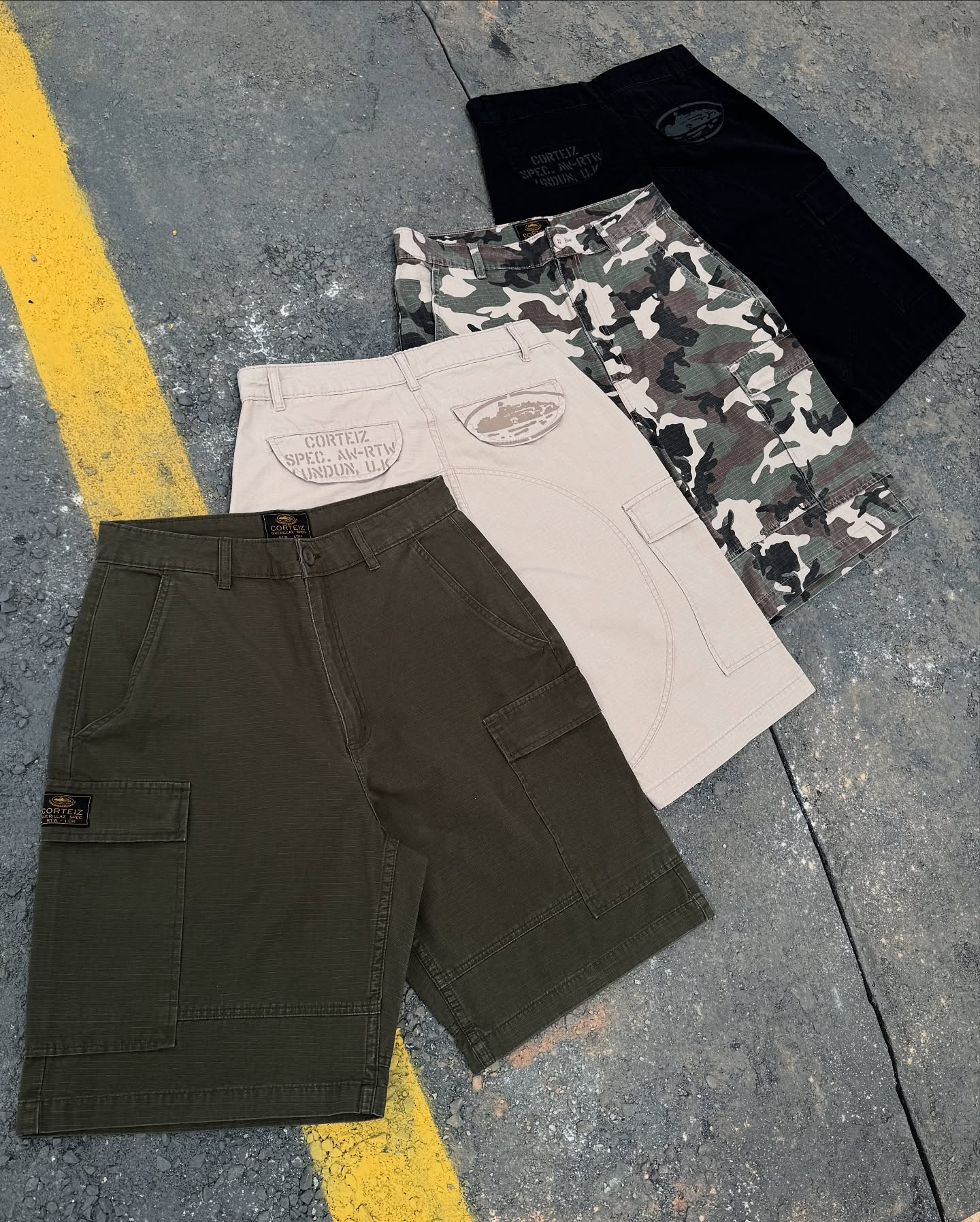 코르테즈가 돌아왔다🔥⁠
⁠
코르테즈가 새로운 캡슐 컬렉션을 공개합니다.⁠
⁠
이번 컬렉션은 브랜드의 시그니처 아이템인 올스타즈 티셔츠의 새로운 컬러웨이와 셋업 트랙수트를 포함해 다채로운 제품군으로 구성됐습니다.⁠
⁠
발매는 5월 30일로, 공식 웹사이트를 통해 공개됩니다.⁠ 이미지3