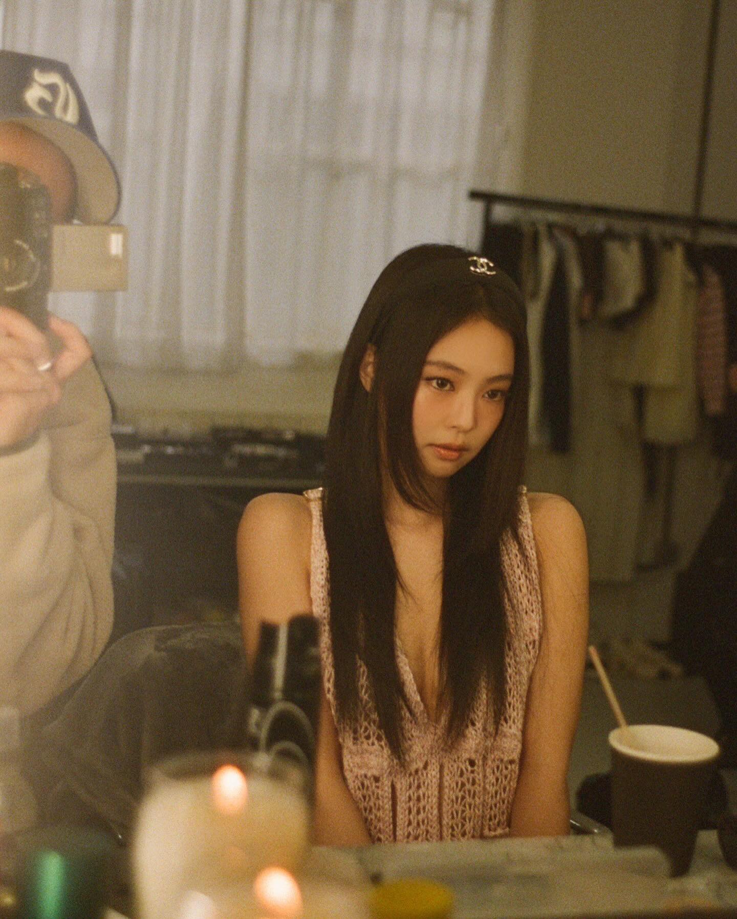 트렌디한 하이 레이어드컷 완성🖤
헤어 스타일링 변화를 주고 싶을 때 참고할 스타일✨ 이미지