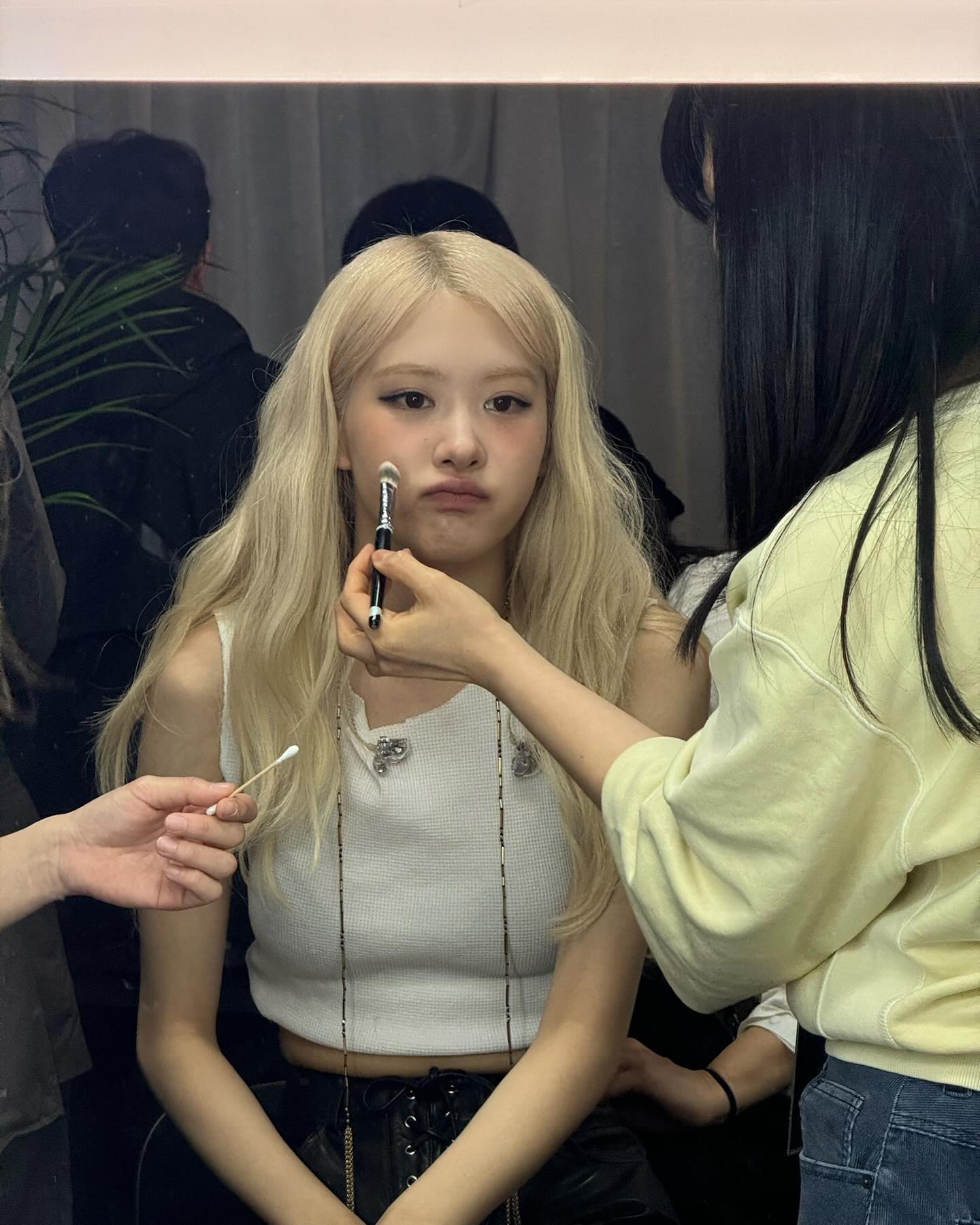 헤어스타일 고민 끝✨
리퀴드 헤어부터 땋은 머리까지 전부 참고 가능🤍 이미지7