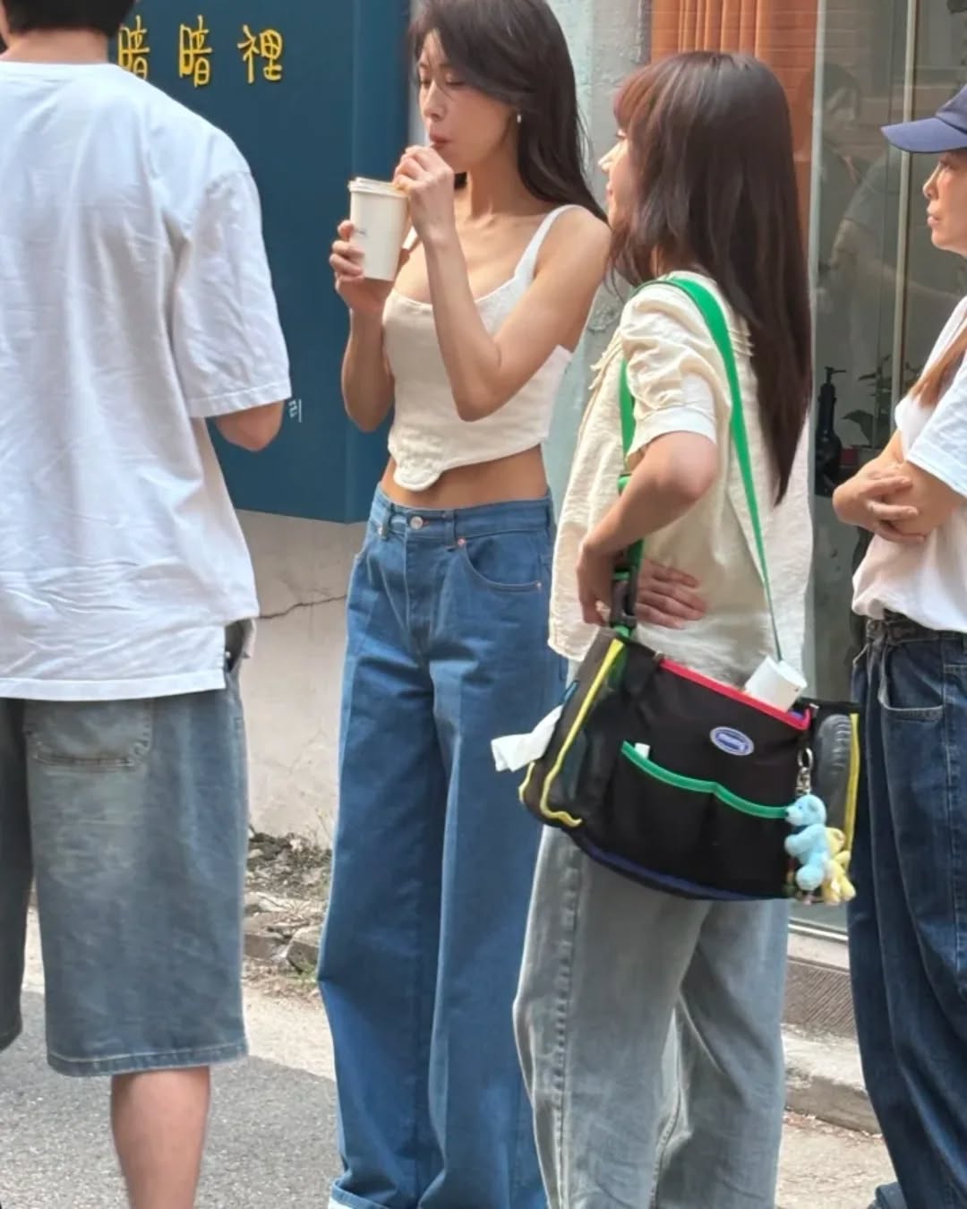 믿을 수 없는 관리퀸💙🤍지원 언니 이미지3