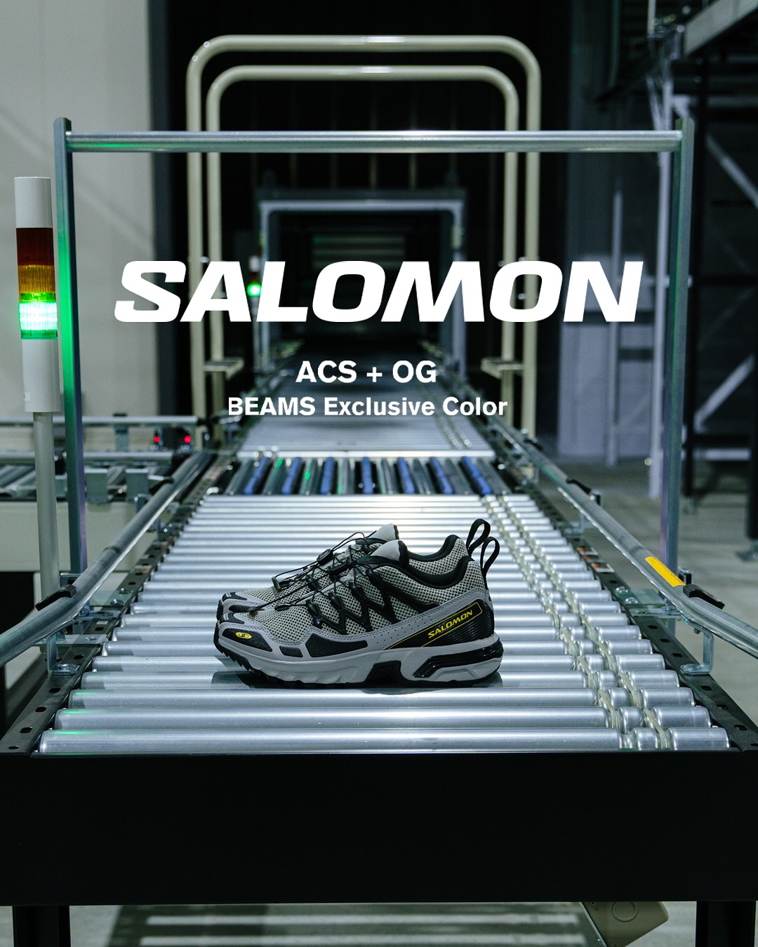 빔즈 독점 컬러로 재탄생한⁠
Salomon ‘ACS + OG’, 6월 7일 출시 🔥⁠
⁠
메탈릭 그레이와 레몬 옐로의 조화, 빔즈만의 감성으로 완성된 ACS + OG가 발매됩니다.⁠
⁠
일본 대표 셀렉트숍 빔즈와 프랑스 아웃도어 브랜드 살로몬이 손잡고, ACS + OG 모델의 BEAMS 익스클루시브 컬러를 공개했습니다.⁠
⁠
이 모델은 2000년대 살로몬의 트레일 러닝화를 기반으로, 현대적 실루엣과 도시적 감성을 입혀 새롭게 재탄생한 결과물인데요.⁠
⁠
살로몬의 기술력 Agile Chassis System(ACS)도 적용. 컬러는 메탈릭 그레이를 메인으로 블랙 라인과 레몬 옐로 포인트를 더해 도시적인 무드를 완성했습니다.⁠ 이미지