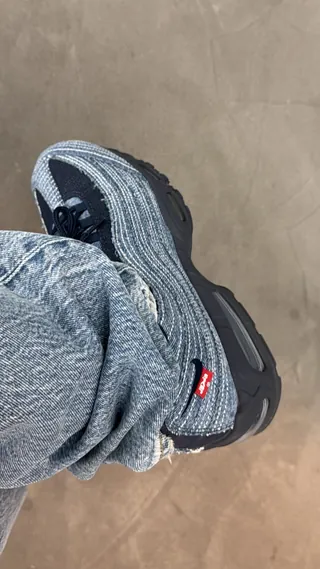 리바이스 x 나이키 에어맥스 95👖☑️ 이미지