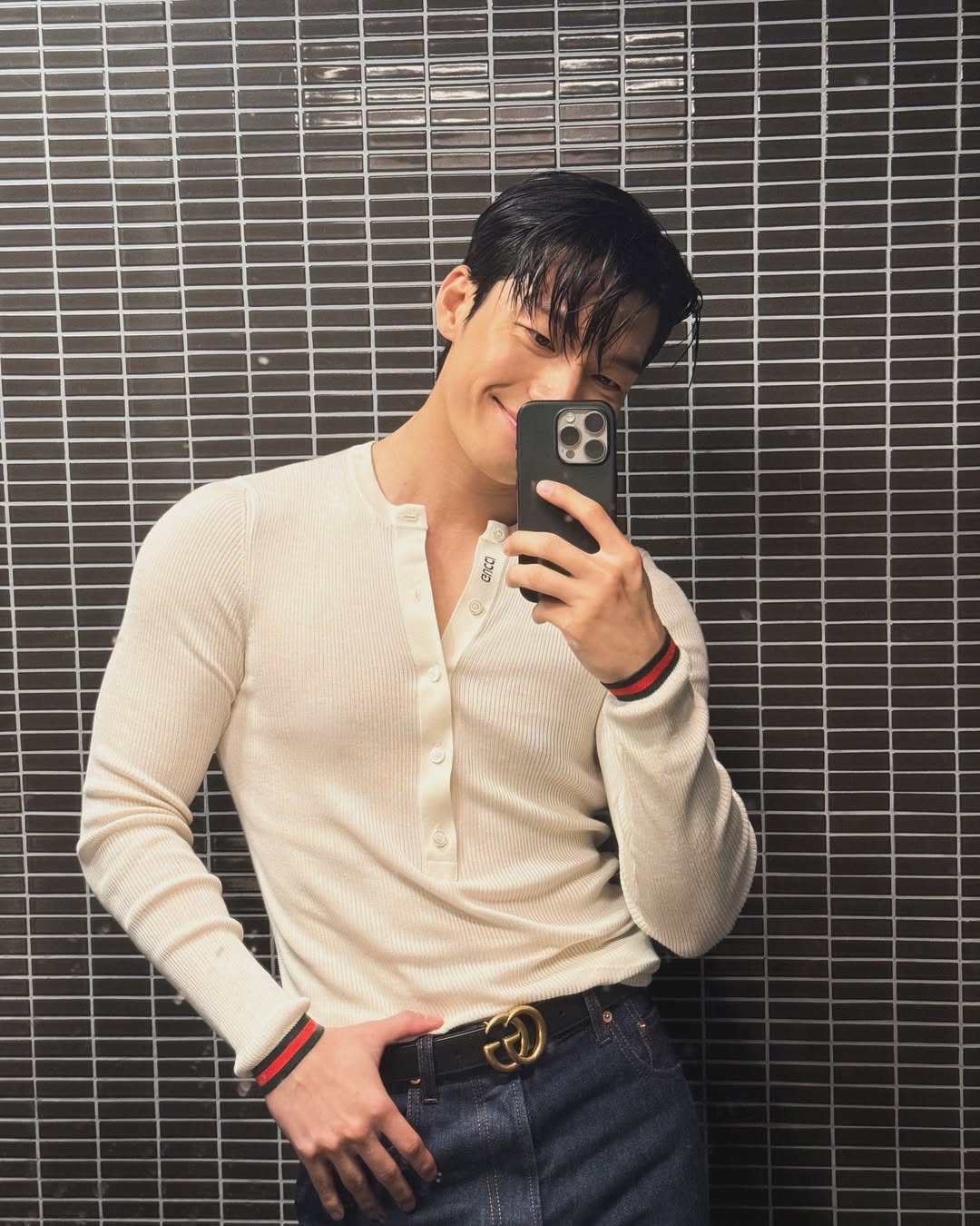 남자라면 헨리넥 하나쯤🖊️ 이미지