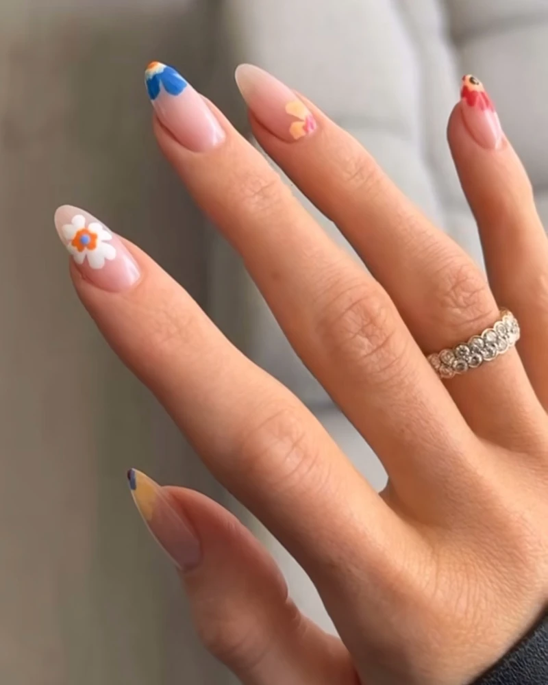 보고 나면 하고 싶은 카일리 네일💅
뭘 해도 예쁘게 완성하는 Zola의 디자인💖 이미지3