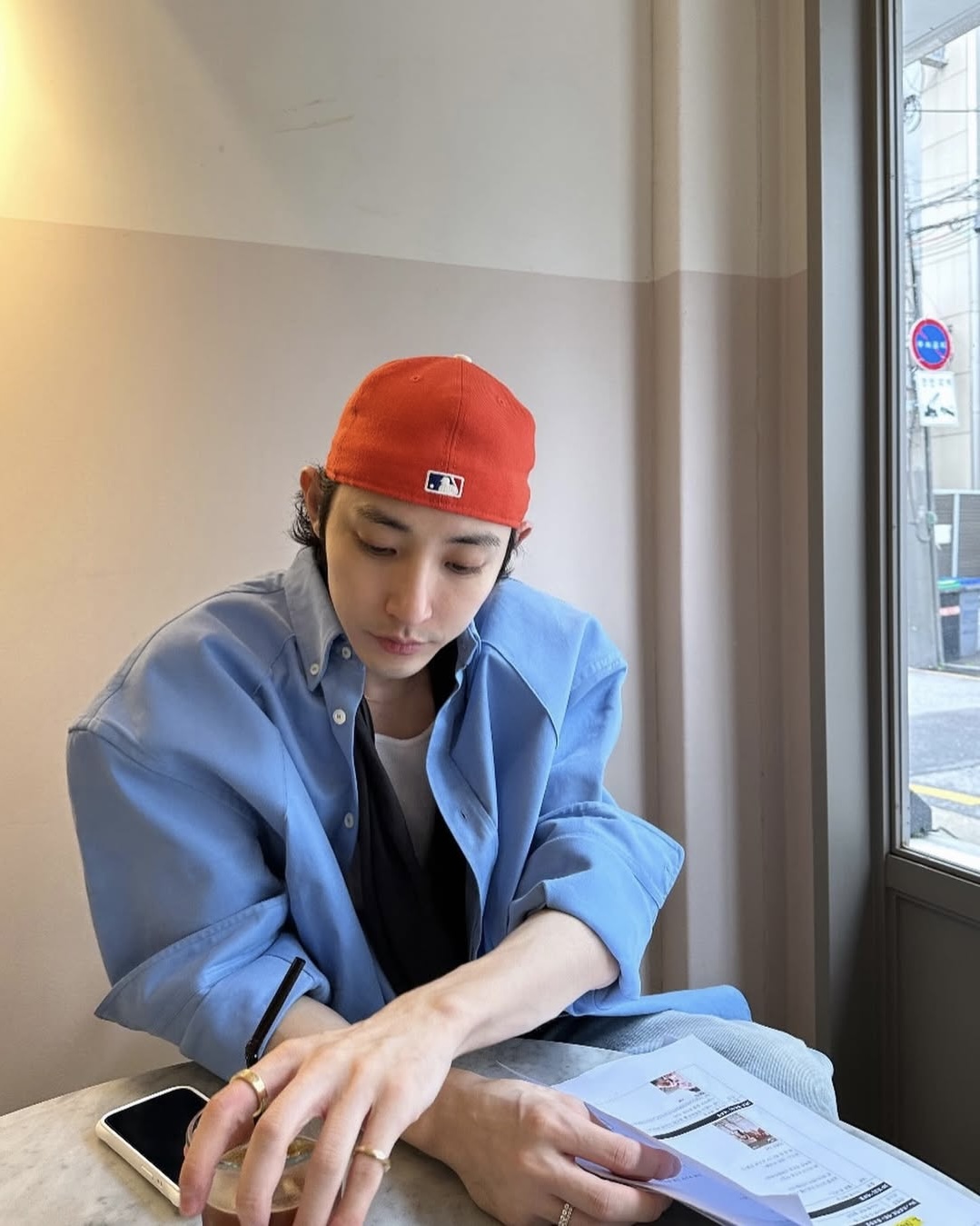 뉴에라는 뒤로 쓰세요🧢 이미지3